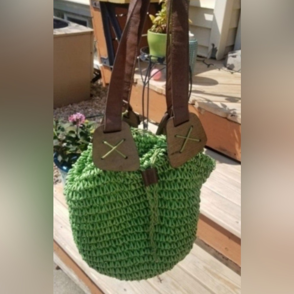 Poppie Green Genuine Straw/ Real Wooden Crafted Gorgeous Shoulder BagTote